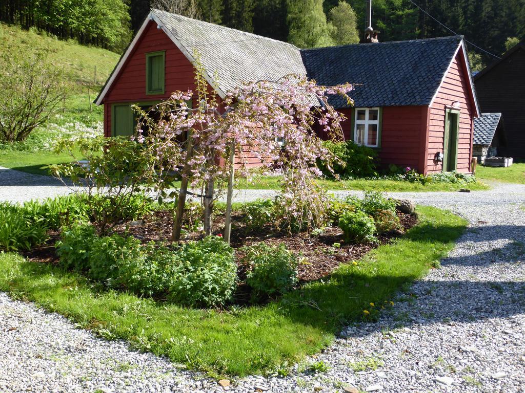Rongen Gard Villa Bolstadøyri Exterior foto